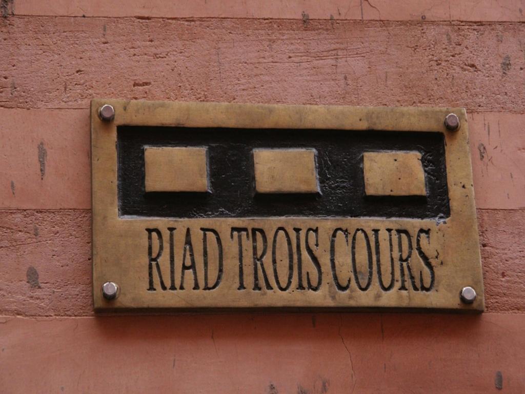 Riad Les Trois Cours 마라케시 외부 사진